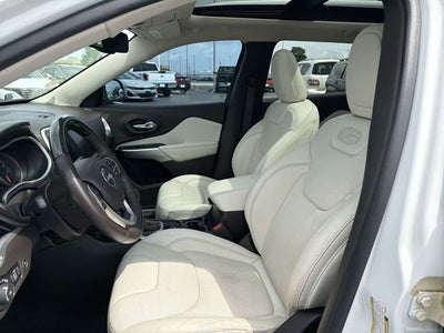 2016 Jeep Cherokee Overland