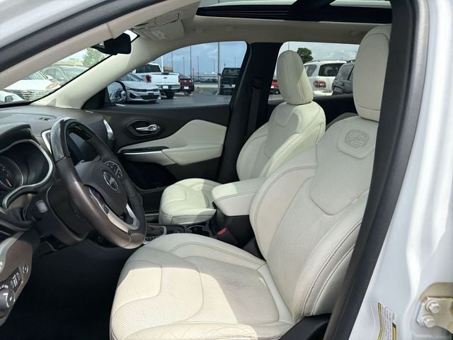 2016 Jeep Cherokee Overland