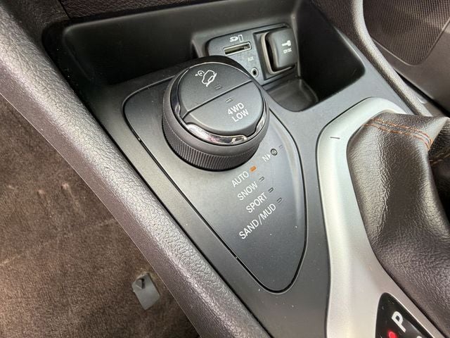 2016 Jeep Cherokee Overland