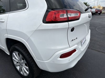 2016 Jeep Cherokee Overland