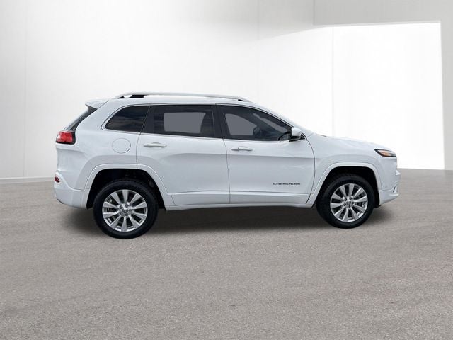 2016 Jeep Cherokee Overland