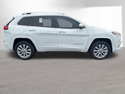 2016 Jeep Cherokee Overland