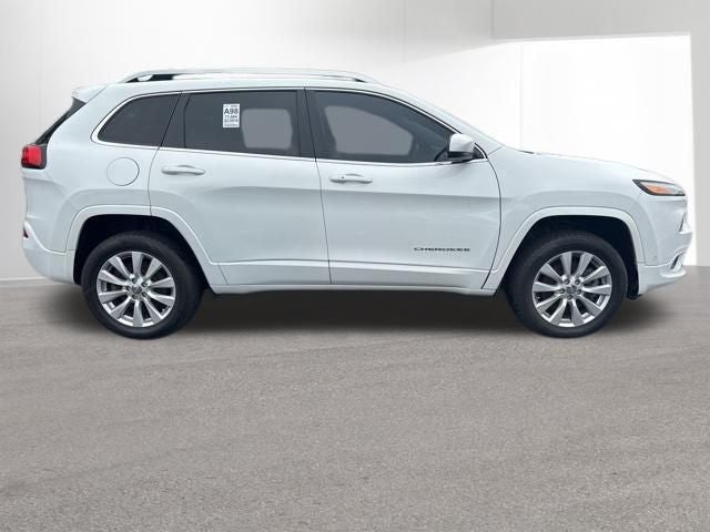 2016 Jeep Cherokee Overland