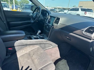 2018 Jeep Grand Cherokee Laredo E