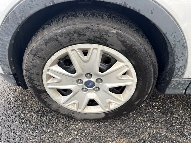 2016 Ford Escape S