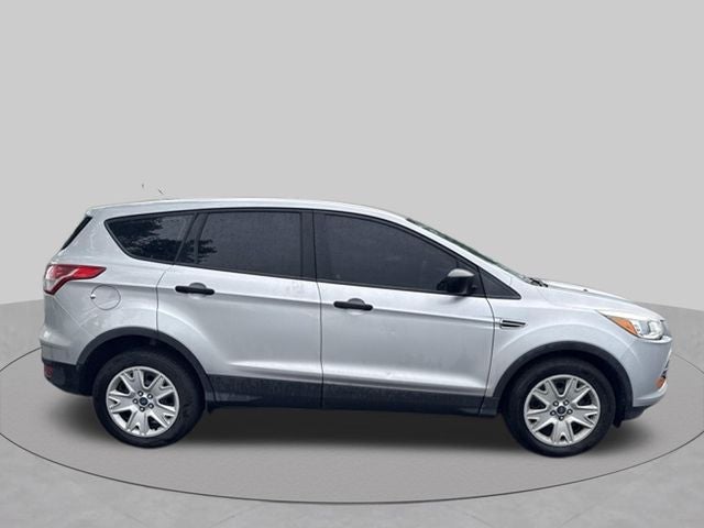 2016 Ford Escape S