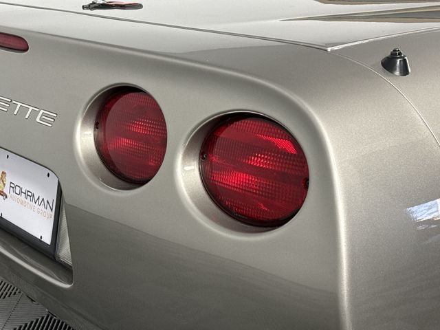 2001 Chevrolet Corvette Base