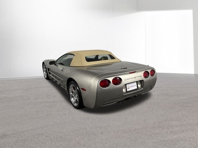2001 Chevrolet Corvette Base