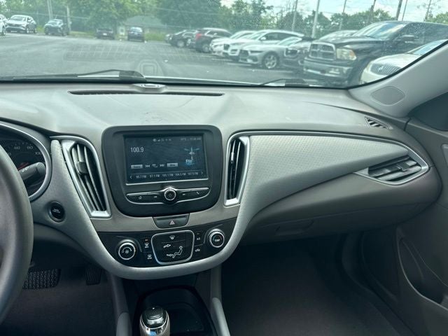 2018 Chevrolet Malibu LS 1LS