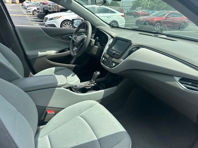 2018 Chevrolet Malibu LS 1LS