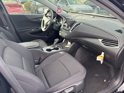 2025 Chevrolet Malibu LS 1LS