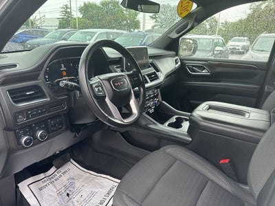 2022 GMC Yukon XL SLE