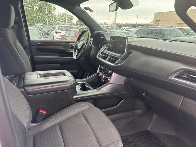 2022 GMC Yukon XL SLE