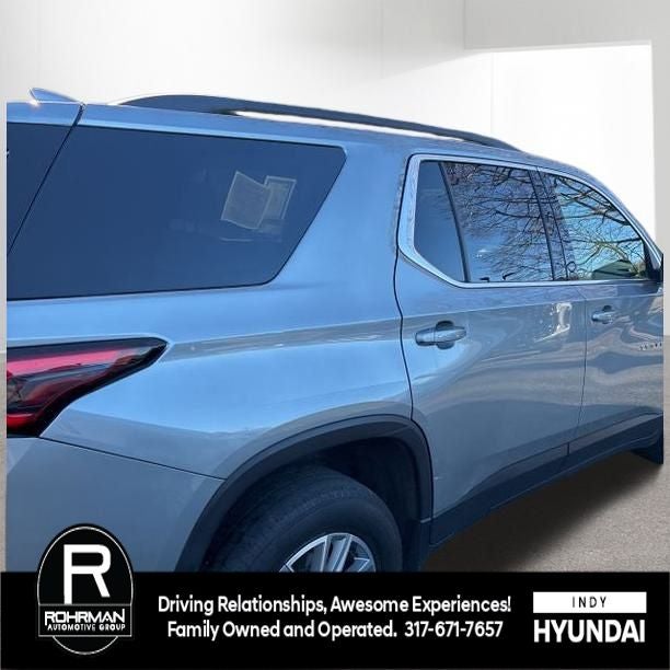 2023 Chevrolet Traverse LT Leather