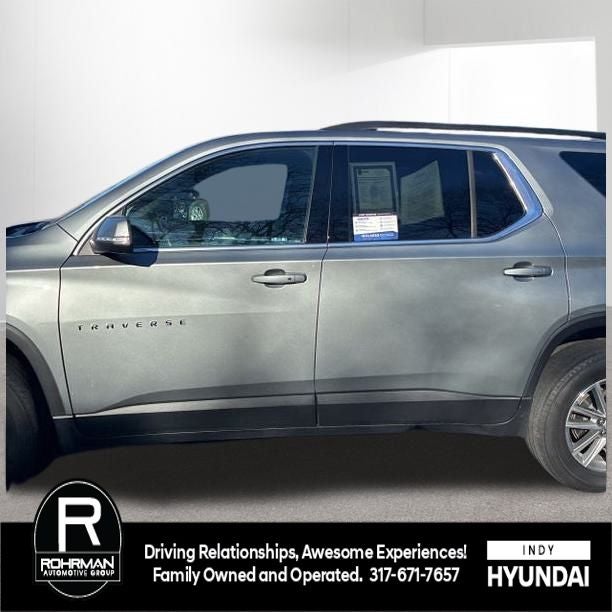 2023 Chevrolet Traverse LT Leather