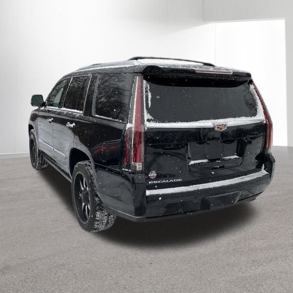 2016 Cadillac Escalade Platinum Edition