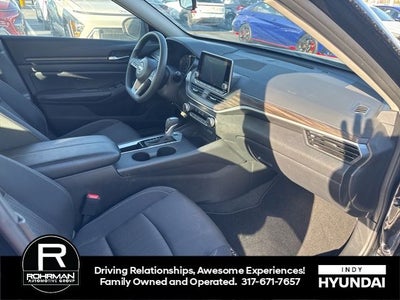 2025 Nissan Altima 2.5 SV