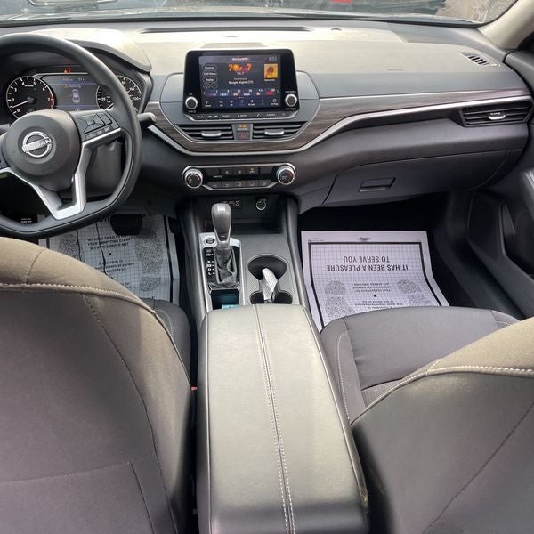 2025 Nissan Altima 2.5 SV