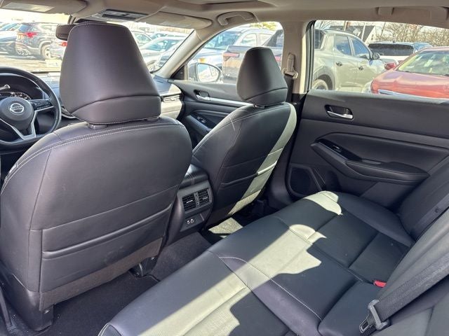 2022 Nissan Altima 2.5 Platinum