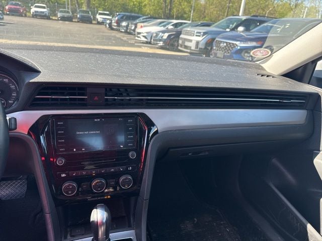 2020 Volkswagen Passat 2.0T SE