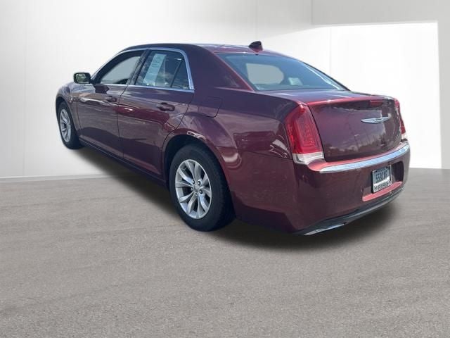 2015 Chrysler 300 Limited