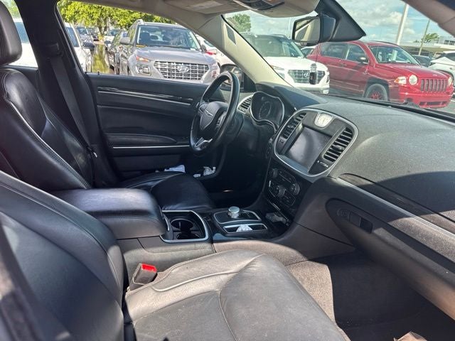 2015 Chrysler 300 Limited
