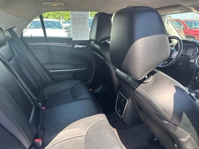 2015 Chrysler 300 Limited