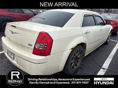 2008 Chrysler 300 Base