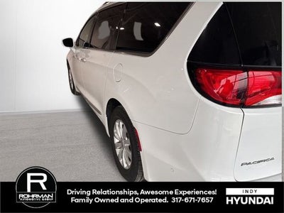 2018 Chrysler Pacifica Touring L Plus