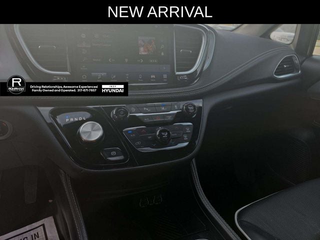 2025 Chrysler Pacifica Limited