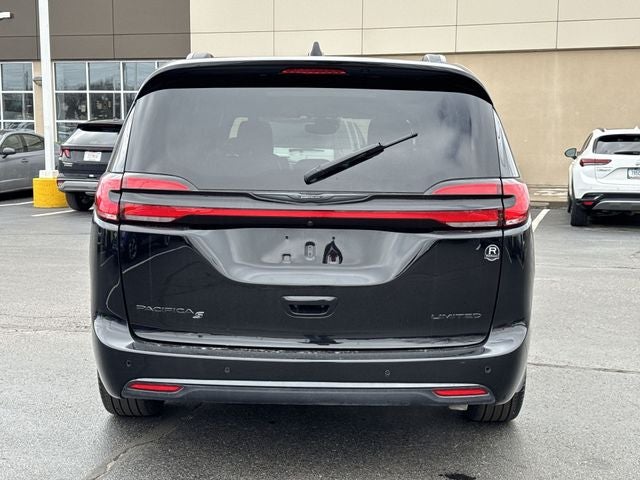 2025 Chrysler Pacifica Limited