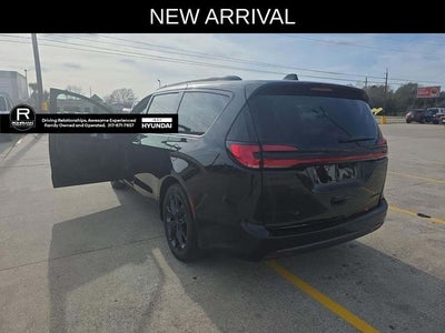 2025 Chrysler Pacifica Limited