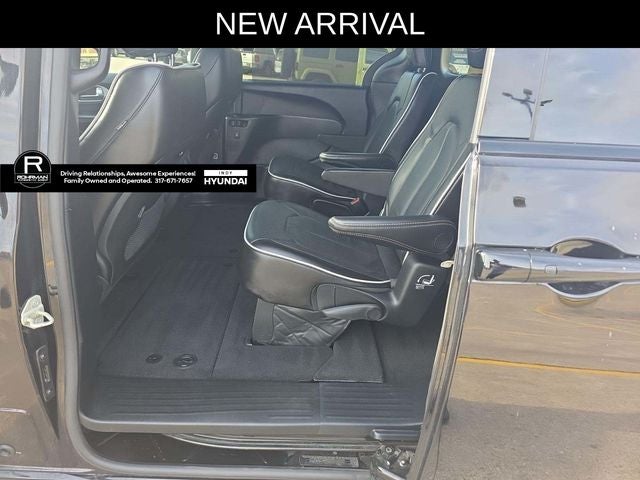 2025 Chrysler Pacifica Limited