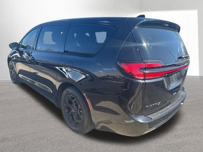2022 Chrysler Pacifica Hybrid Touring L