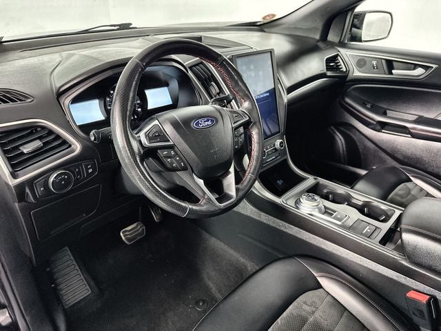 2022 Ford Edge ST Line