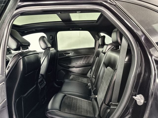 2022 Ford Edge ST Line