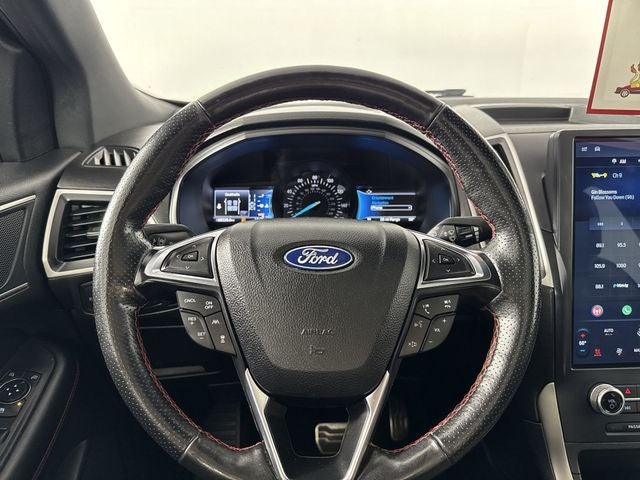 2022 Ford Edge ST Line