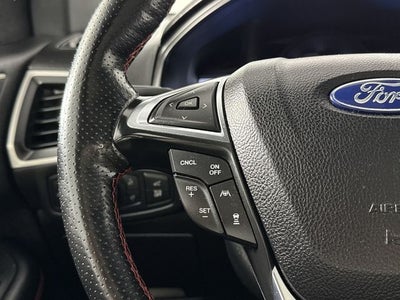 2022 Ford Edge ST Line