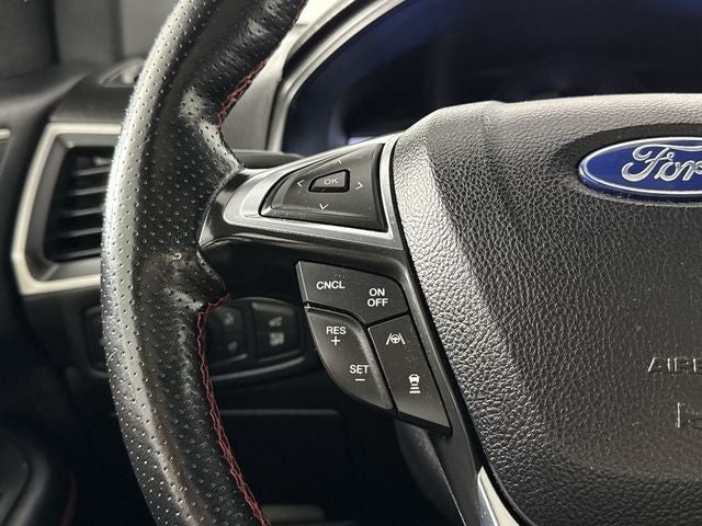 2022 Ford Edge ST Line