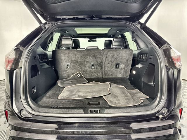 2022 Ford Edge ST Line