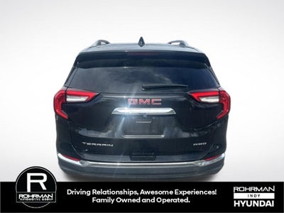 2024 GMC Terrain SLT