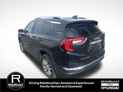 2024 GMC Terrain SLT