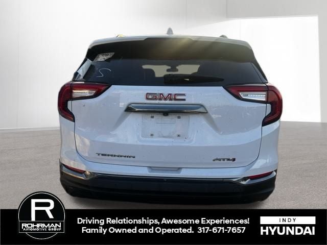 2024 GMC Terrain AT4