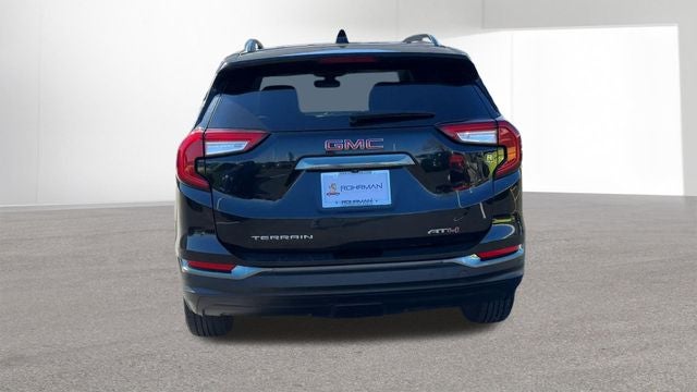 2024 GMC Terrain AT4