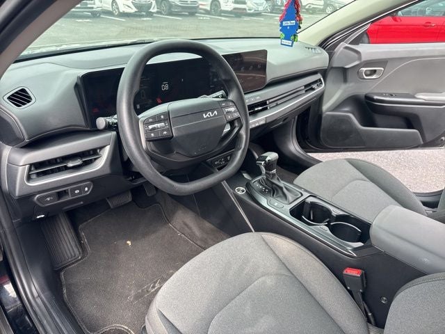 2025 Kia K4 LX