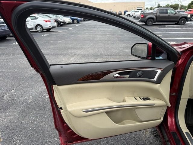 2014 Lincoln MKZ Hybrid Base