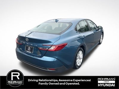 2025 Toyota Camry LE