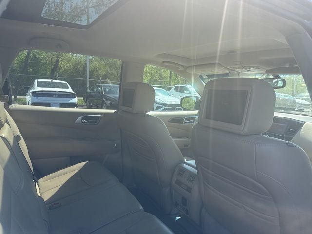 2013 Nissan Pathfinder Platinum