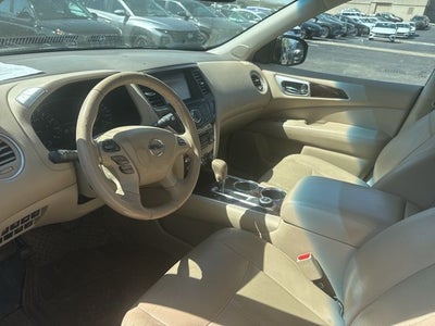 2013 Nissan Pathfinder Platinum