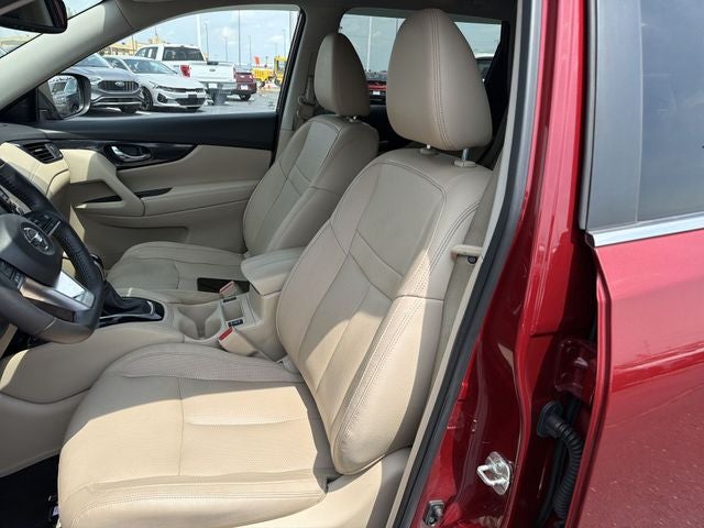 2020 Nissan Rogue SL